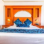 The Platinum Hotel